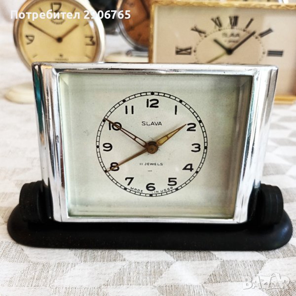 Часовник будилник Слава стар Руски работещ, снимка 1