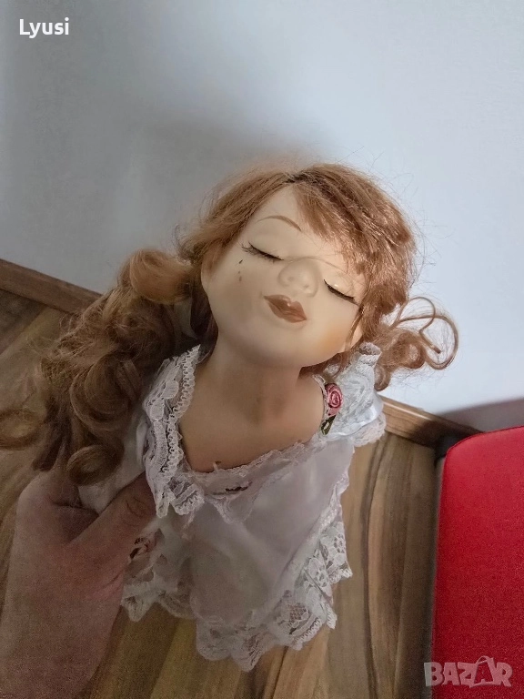 Порцеланова кукла, снимка 1