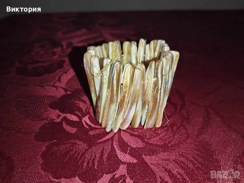 Ръчно изработени гривни от мидички , снимка 1