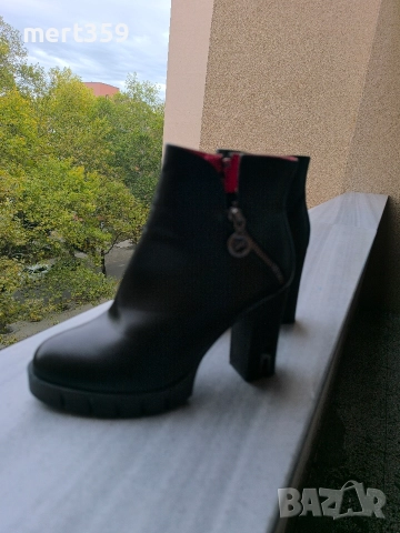 боти, снимка 5 - Дамски боти - 52728434