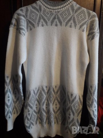 Блузон бяло и сиво нов S - М