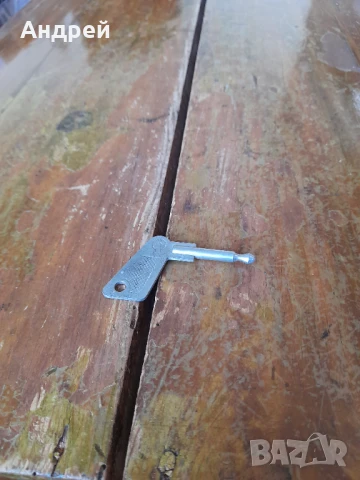 Стар контактен ключ #7