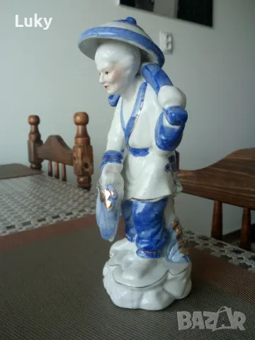 Антикварно предложение-Селски човек с кобилица., снимка 4 - Статуетки - 50407395