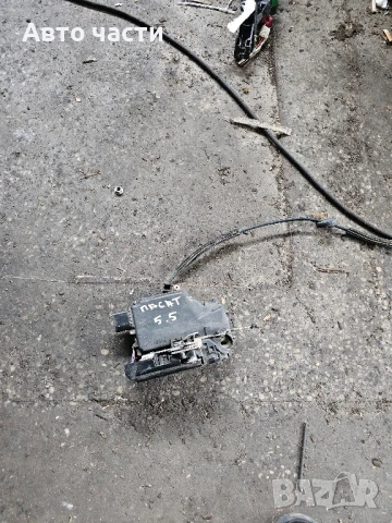 Ключалка за врата VW Golf Фолксваген C6X1837013H