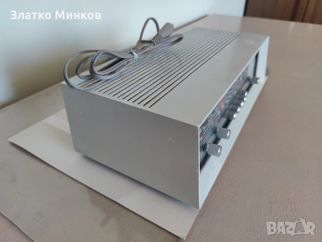 Старо радио Saba Triberg G немски транзисторен апарат от 1971г., снимка 5 - Радиокасетофони, транзистори - 53148899