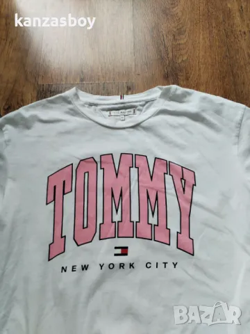 Tommy Hilfiger Contrast Varsity Logo - страхотна юношеска тениска 164см., снимка 4 - Детски тениски и потници - 50432679