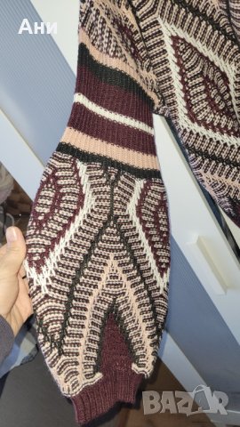 Дамски пуловер , снимка 3 - Блузи с дълъг ръкав и пуловери - 43502787