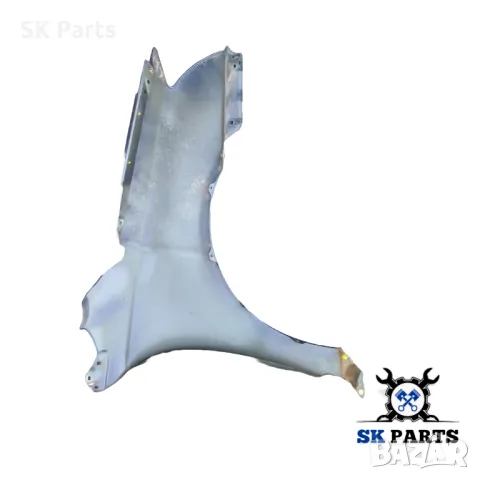 Калник преден ляв за Тойота Авенсис T25 (06-2008г), снимка 3 - Части - 47352635