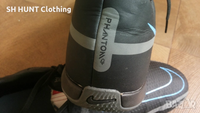 NIKE PHANTOM GT Football Shoes Размер EUR 44 / UK 9 за футбол в зала 108-14-S, снимка 8 - Футбол - 52228595