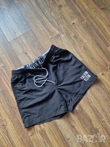 Страхотни мъжки къси шорти бански CALVIN KLEIN размер M , снимка 5 - Бански - 51256193