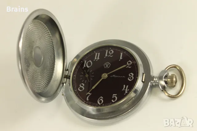 Руски Джобен Часовник Молния С Глухарче Вишнев Циферблат, снимка 4 - Антикварни и старинни предмети - 49280349