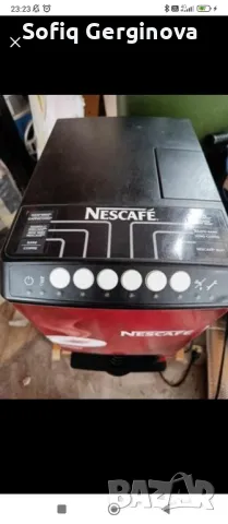 Вендинг машина Нескафе , снимка 2 - Кафемашини - 47646425