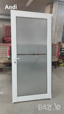 Алуминиевa вратa с касa, бяла - стъкло дясна 101/219см, снимка 3 - Дограми - 53427652
