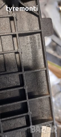 оригинална стойка BN61-15598X телевизор SAMSUNG модел 55NU8000, снимка 4 - Стойки, 3D очила, аксесоари - 36694818