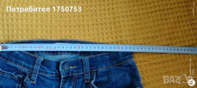Оригинални дамски дънки LEVIS, снимка 8 - Дънки - 39611264