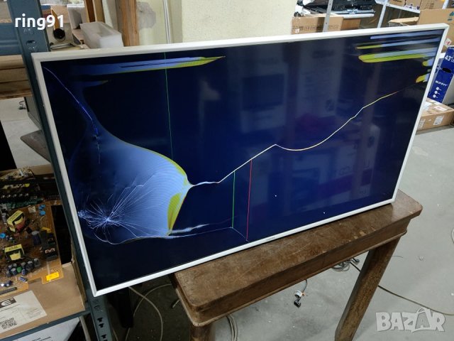 Телевизор Samsung UE40J5510AW На части 
