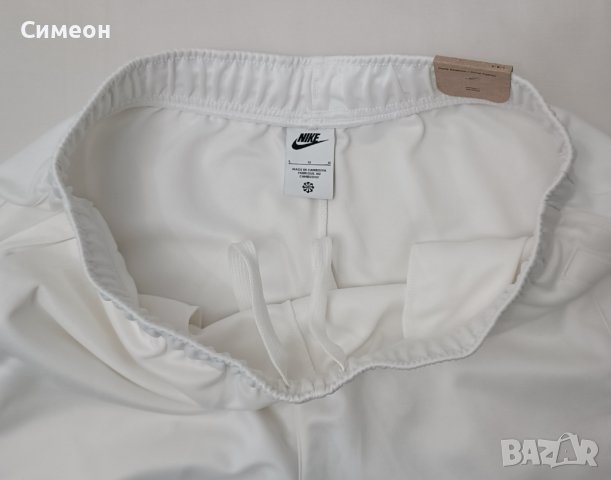 Nike Sportswear Repeat Shorts оригинални гащета L Найк спорт шорти, снимка 3 - Спортни дрехи, екипи - 43438218