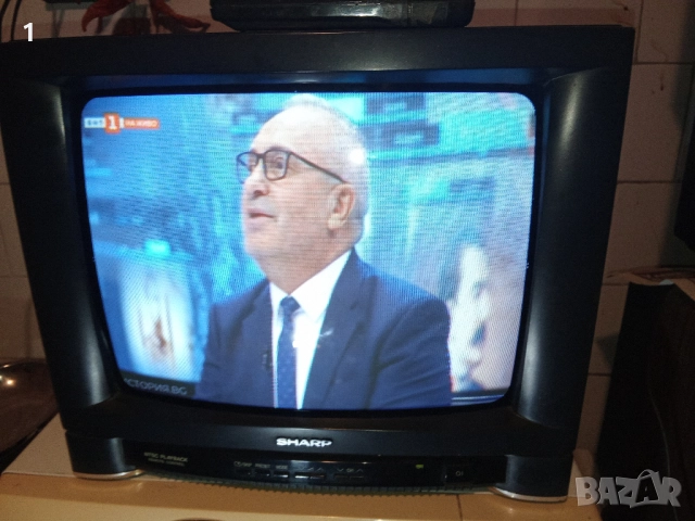 Телевизор Sharp, снимка 3 - Телевизори - 52372386