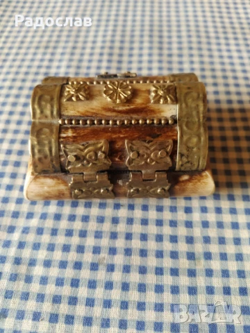 стара кутия за аксесоари , снимка 2 - Други - 50634656