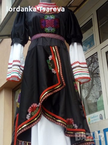 Дизайнерски носии 🇧🇬💯👗, снимка 4 - Сукмани - 28101242