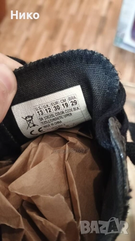 Детски дамски черни кецове номер 30, снимка 3 - Бебешки обувки - 52315459