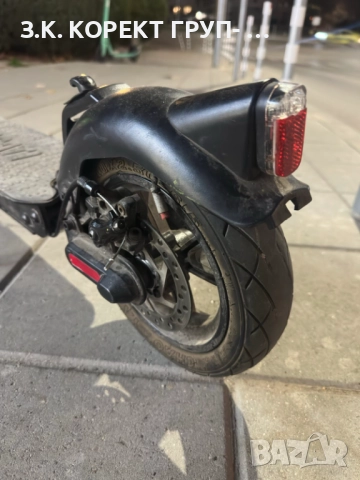 Електрическа тротинетка Ducati Pro II Plus, 350W,, 25км, снимка 5 - Велосипеди - 52417134