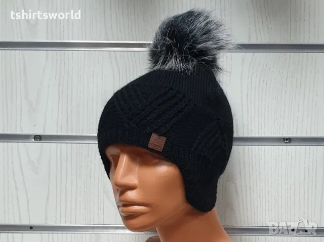 Нова детска зимна шапка тип ушанка с помпон в черен цвят, снимка 5 - Шапки, шалове и ръкавици - 47894058