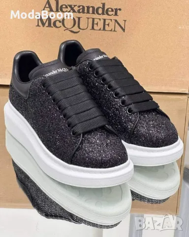 Alexander McQueen • стилни дамски маратонки 