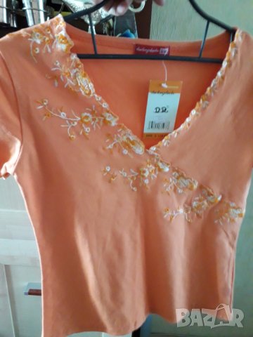 Дамска оранжева блуза с бродирани ивици, снимка 5 - Тениски - 29020791