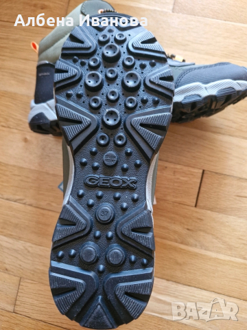 нови боти Geox номер 37, снимка 5 - Детски боти и ботуши - 52093379