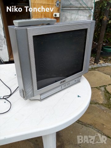 Телевизор Akai(made in Japan) диагонал 52см