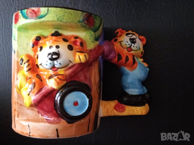 Детска забавна чаша с тигърче ( Нова + Кутия)
