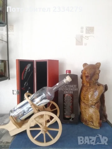 Луксозна кутия с прибори за вино