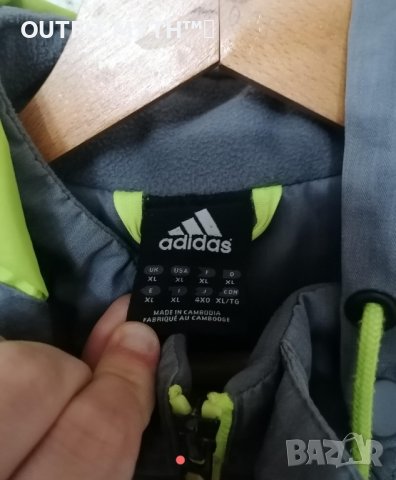 Adidas зимно яке, снимка 2 - Якета - 43553126