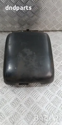 Подлакътник Mitsubishi Pajero 2003г.	