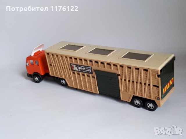 Matchbox SuperKings Mercedes Мерцедес Cattle Transporter Камион, снимка 2 - Коли, камиони, мотори, писти - 35223570