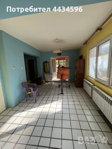 Двуетажна къща в град Павликени, снимка 8 - Къщи - 50948587