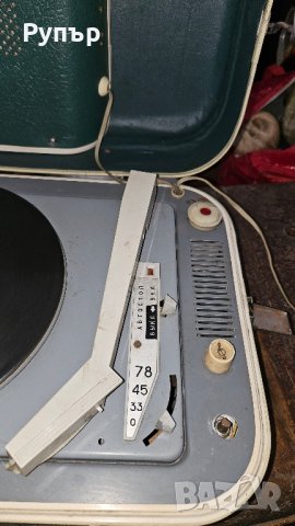 ретро грамофон куфар, снимка 2 - Антикварни и старинни предмети - 44077568