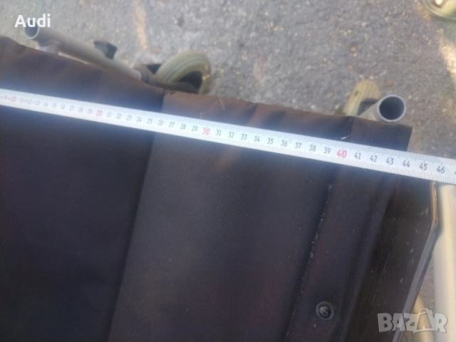 Сгъваема инвалидна рингова количка MEYRA Ширина на седалката 44см За възрастни, оперирани, трудно по, снимка 9 - Инвалидни колички - 51647782