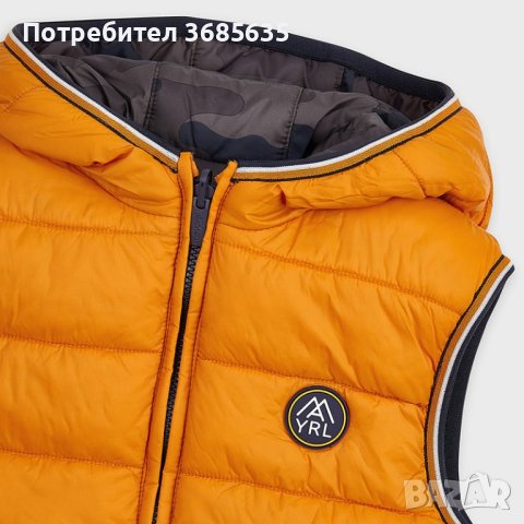 Елек с две лица за момче 5г. MAYORAL , снимка 2 - Детски якета и елеци - 43808614
