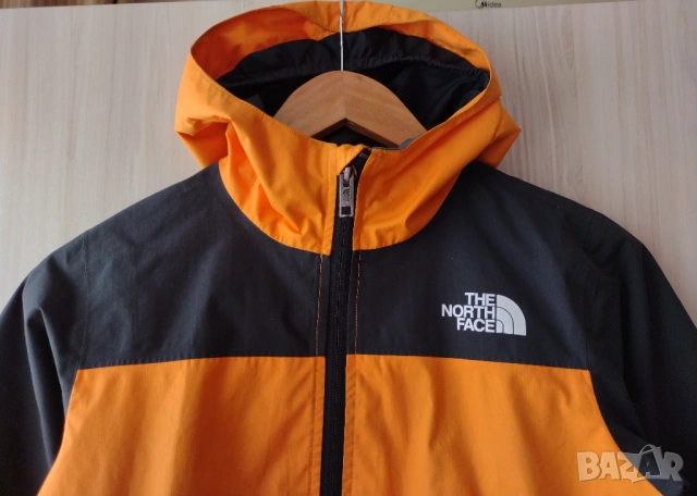 The North Face - ветровка детско яке , снимка 2 - Детски якета и елеци - 53537970