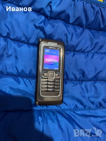 Nokia E90 Comunicator, снимка 2 - Nokia - 51780276