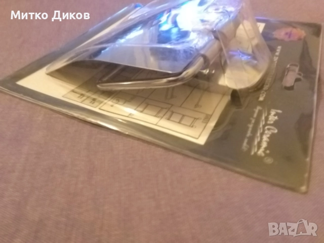 Държач за тоалетна хартия марков нов метален хромиран, снимка 4 - Други стоки за дома - 51513763