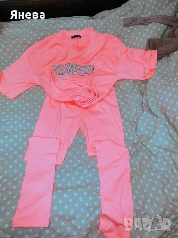 Дамски спортен комплект , снимка 2 - Спортни екипи - 51945547