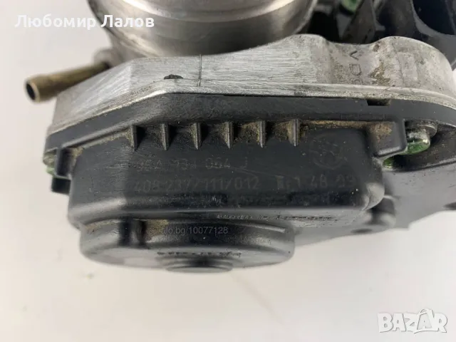 Дросел за Фолкваген Volkswagen Golf IV 1.8 20v Turbo 06A133054, снимка 3 - Части - 49085625