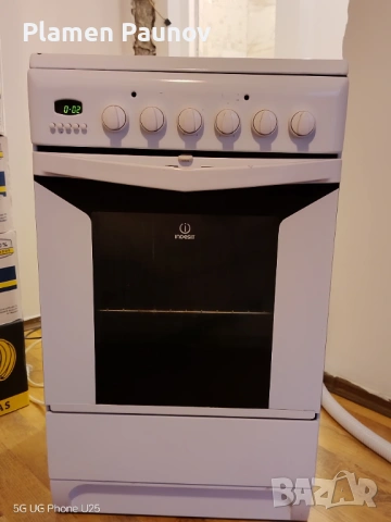 Готварска печка с керамичен плот 