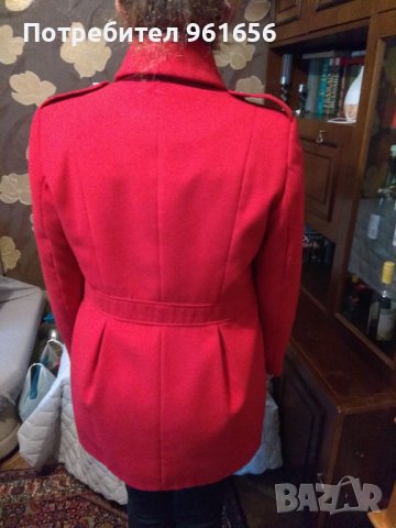 Червено палто, снимка 4 - Други - 36103982