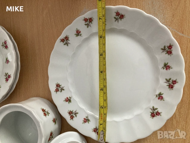 Порцеланов сервиз за чай / кафе, снимка 9 - Сервизи - 53195311