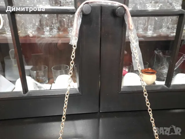 Нова италианска лачена светлокафява дамска чанта с етикет, снимка 5 - Чанти - 50025392