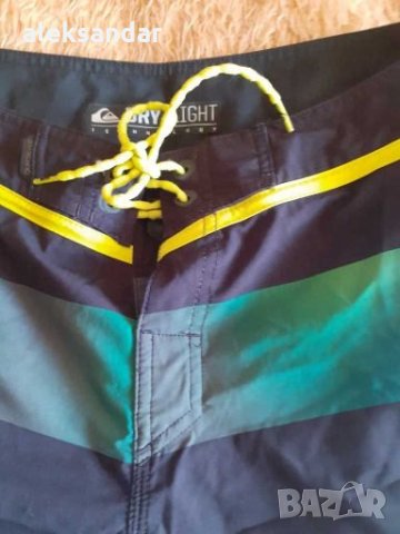 QUIKSILVER, снимка 2 - Къси панталони - 28431345